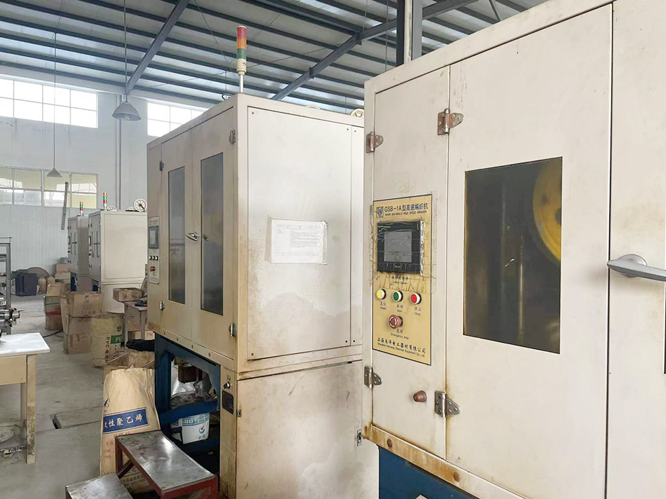 生產(chǎn)車(chē)間